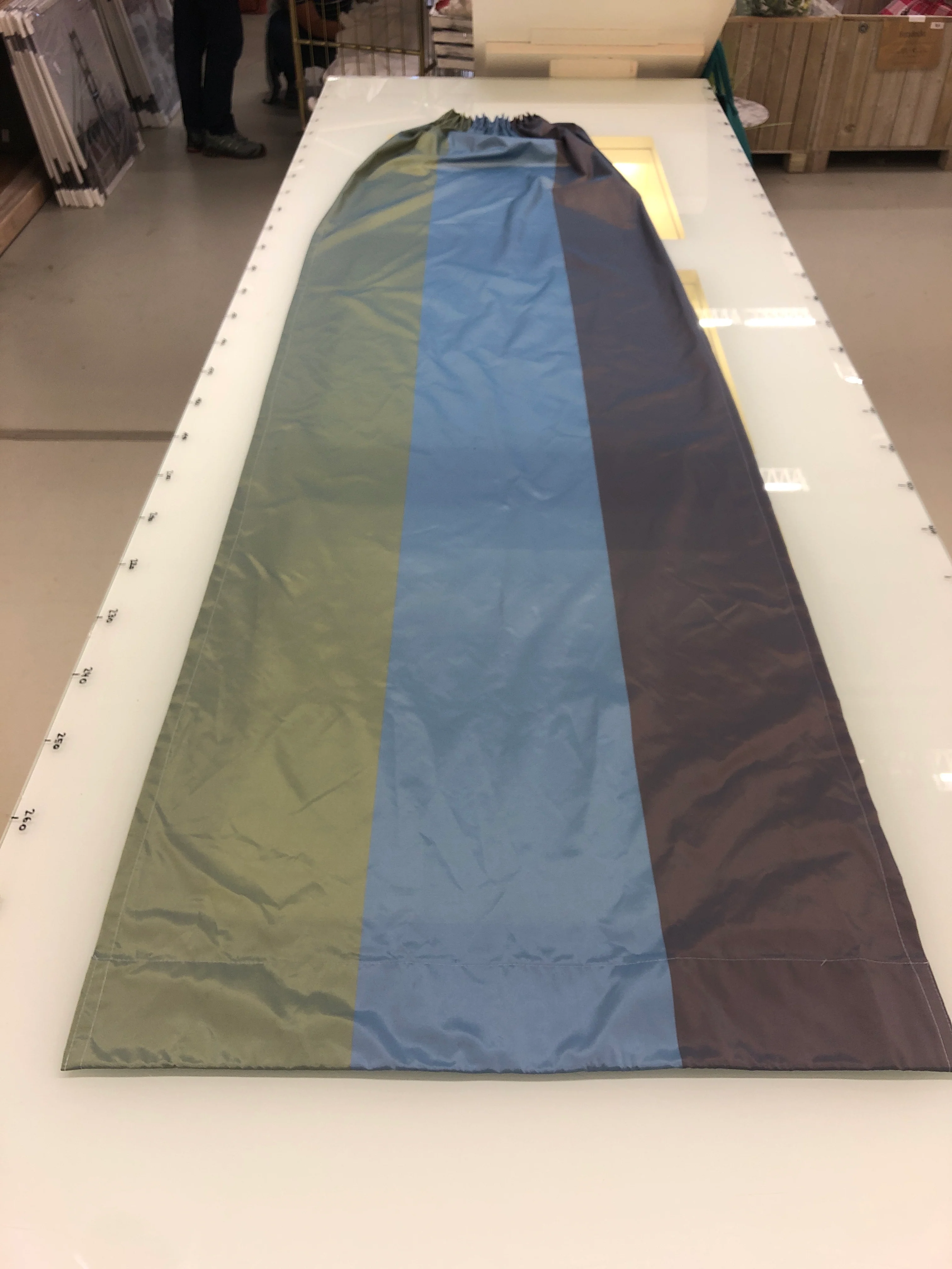 Gardine Vorhang Schal Stoff 245x30 grün-blau-lila lichtdurchlässig - Image 8