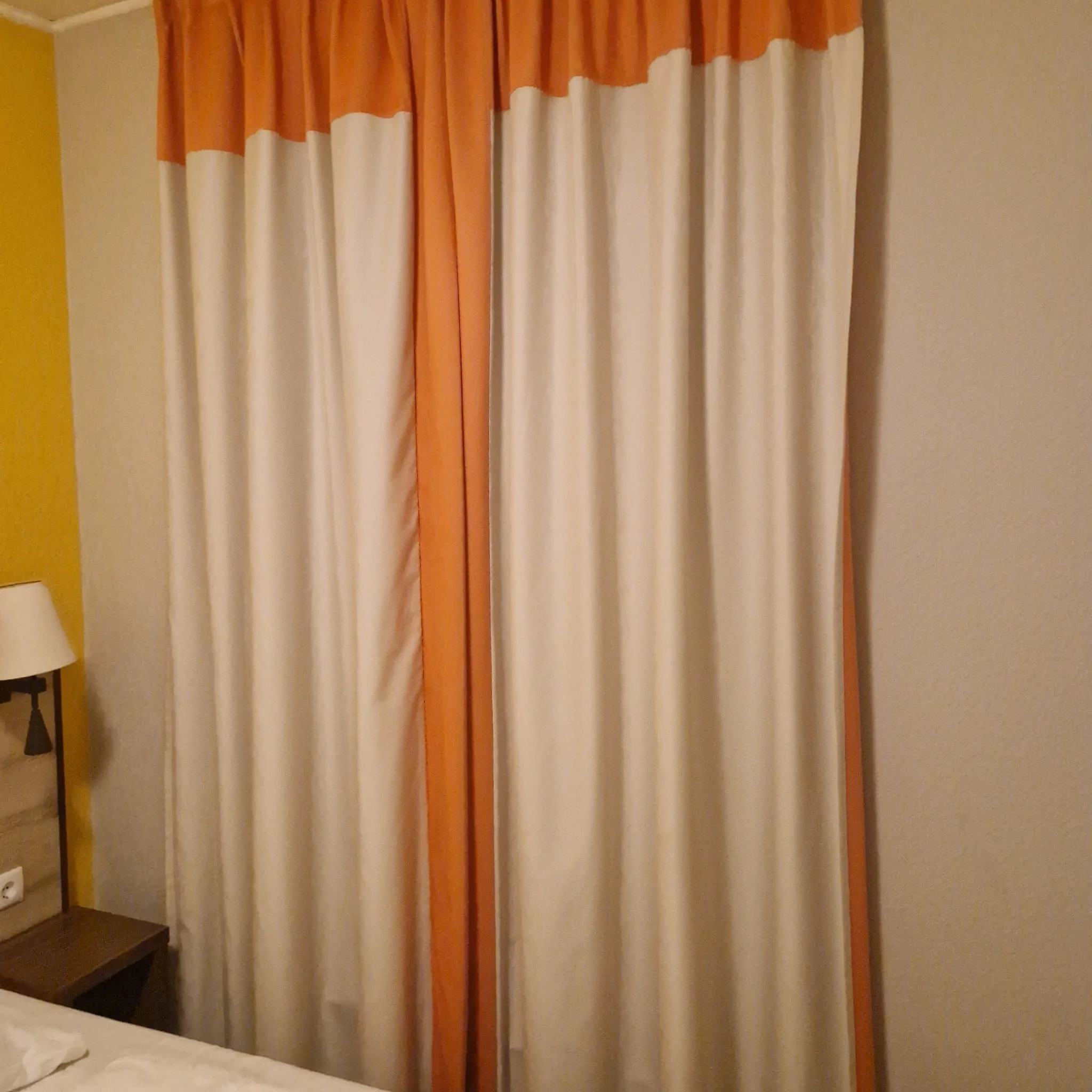 Gardine Vorhang Verdunkler gebraucht 240x80 beige mit orangen Streifen - Image 5