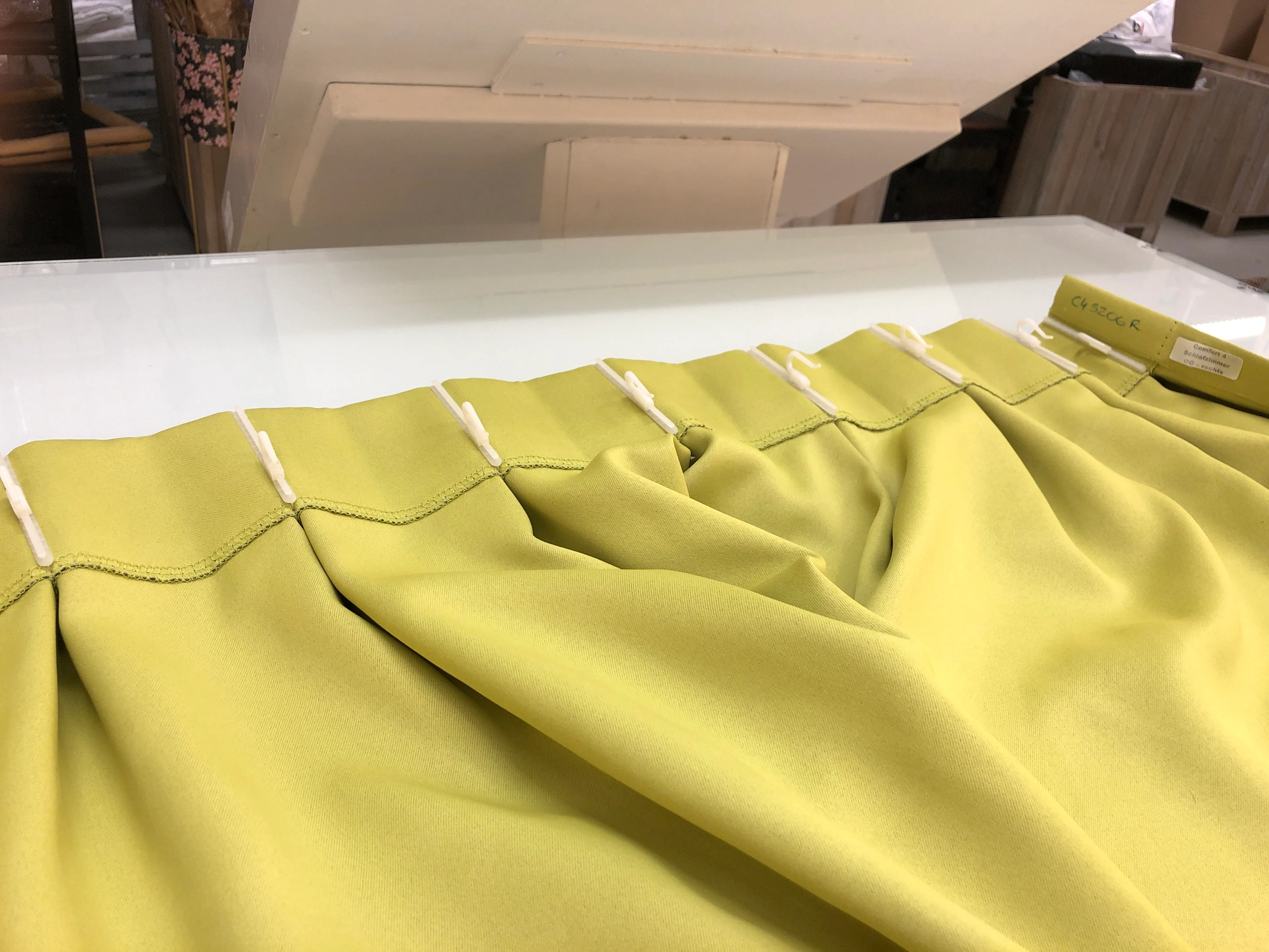 Gardine Vorhang Verdunkler gebraucht 275x80 apfelgrün - Image 6