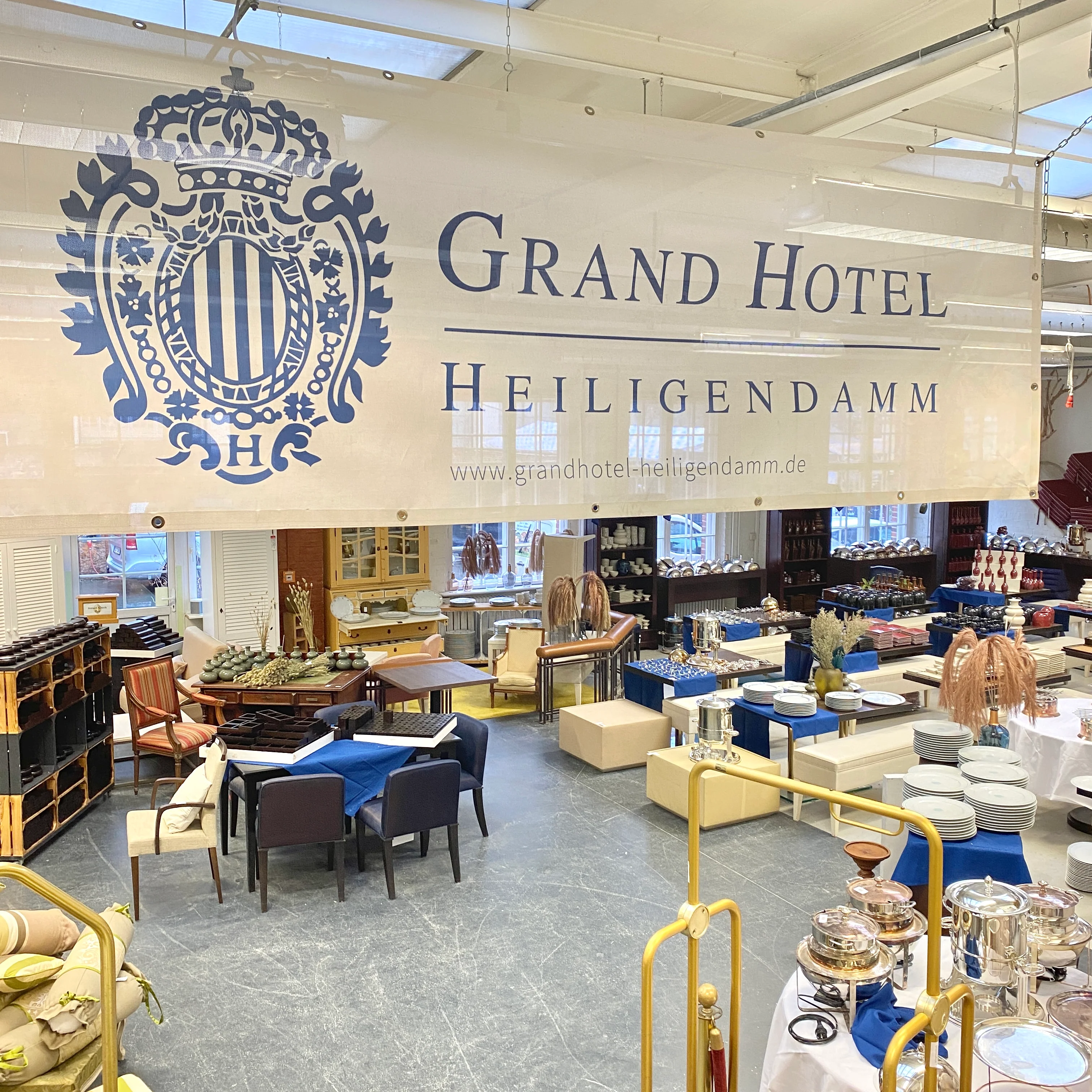 ami design Vase rot Keramik 27cm - Image 10