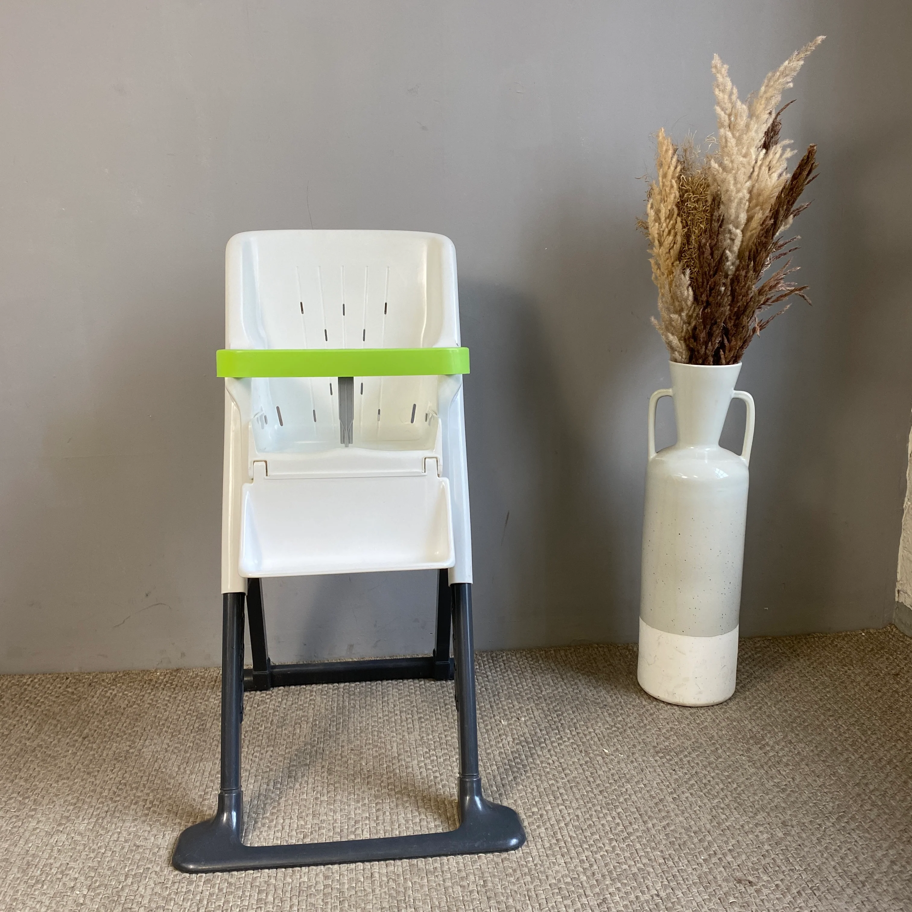 cam Hochstuhl gebraucht grün weiß Kunststoff Kinderstuhl - Image 6