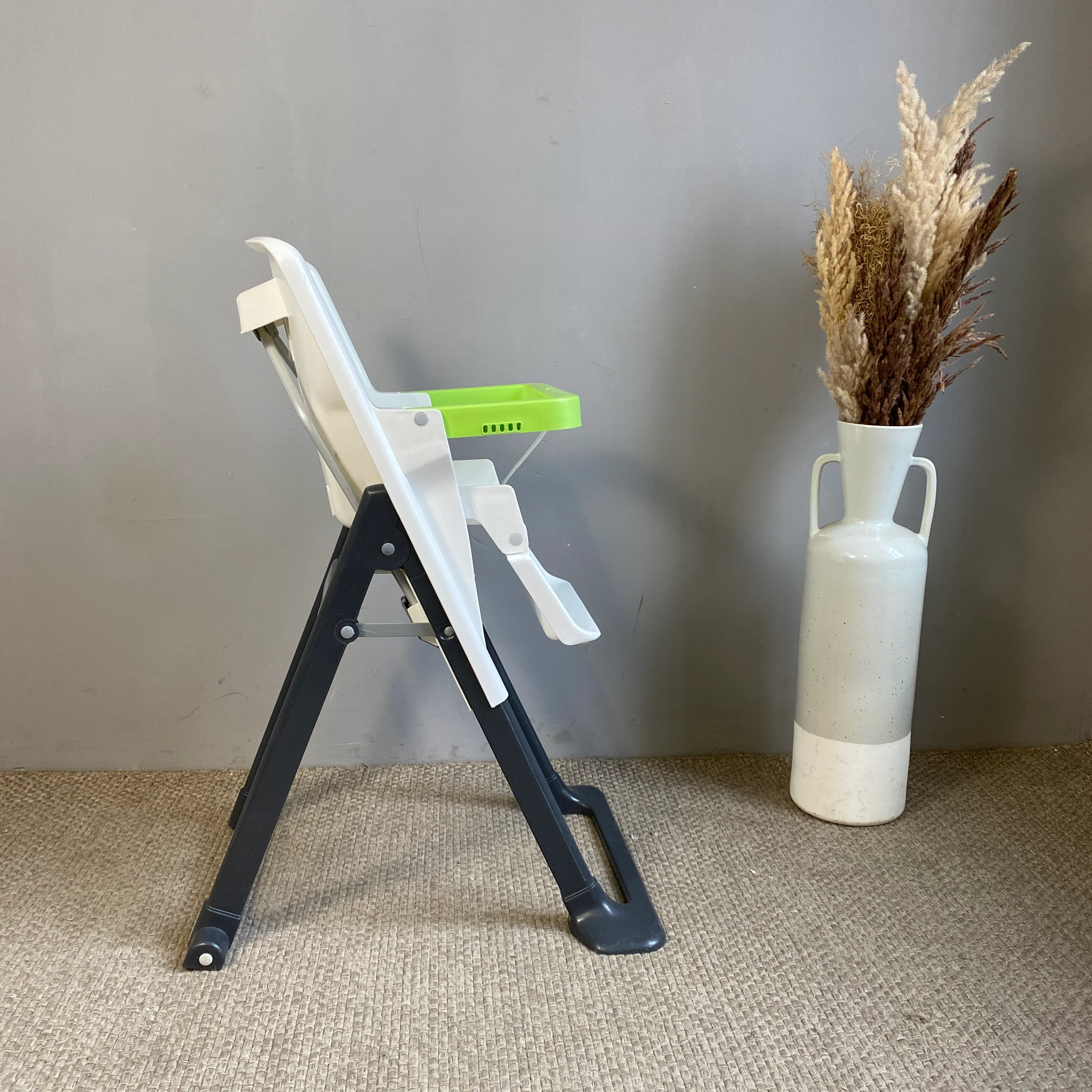 cam Hochstuhl gebraucht grün weiß Kunststoff Kinderstuhl - Image 7