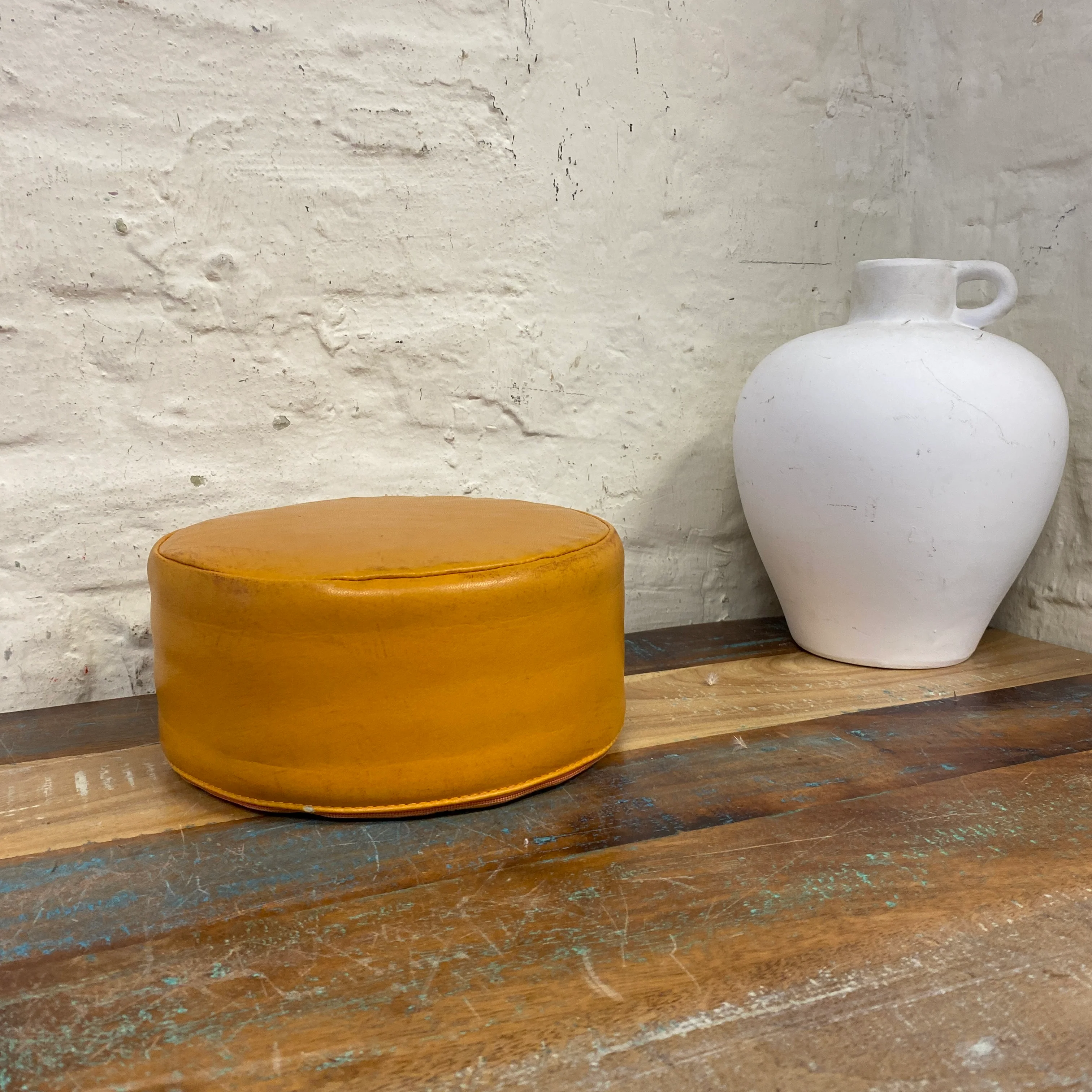 Kleines Polster gebraucht gelb Leder - Image 4