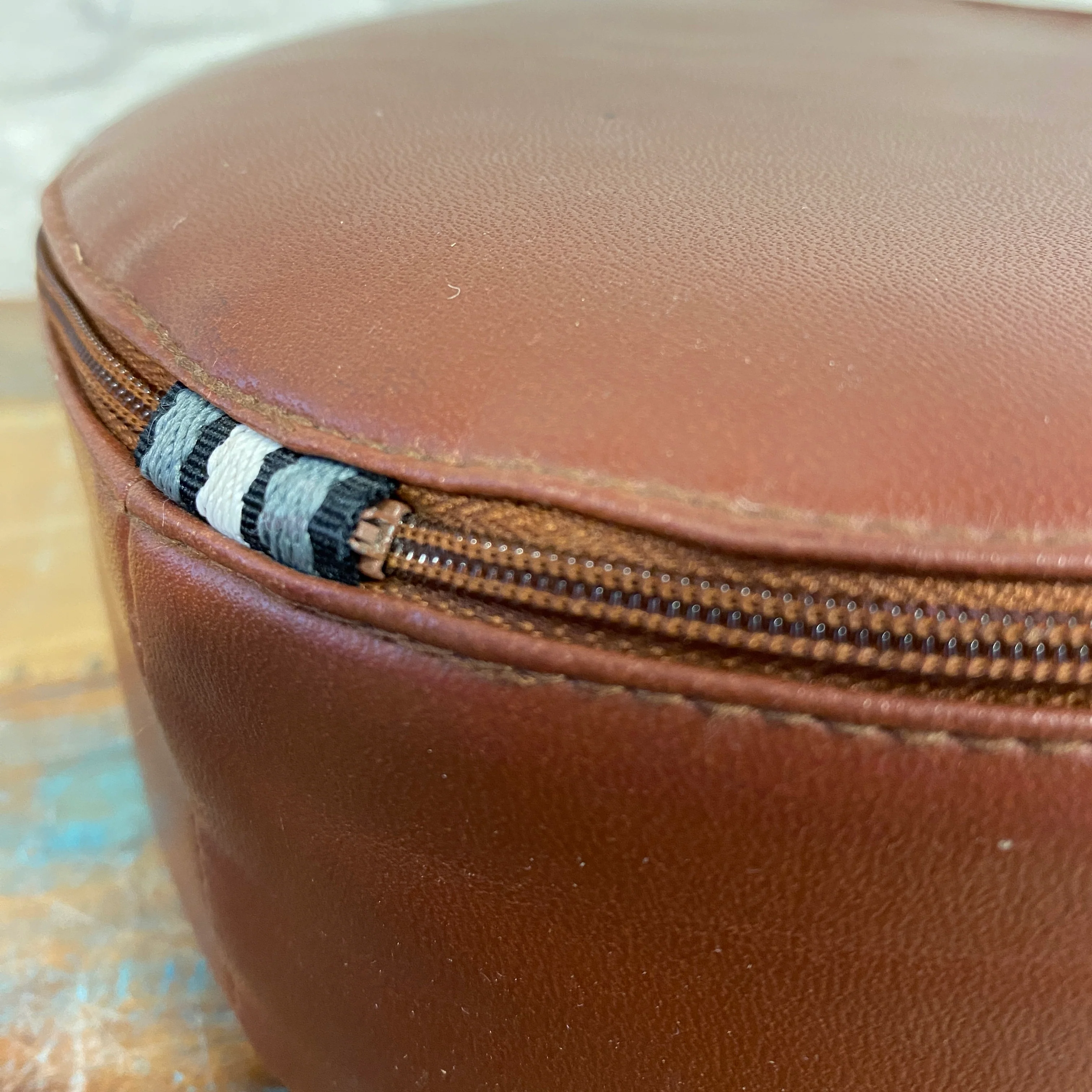 Kleines Polster gebraucht braun Leder - Image 5